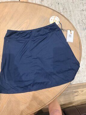 TAIL White Label Skort | Size Small | Navy | UPF 50+ | NWT